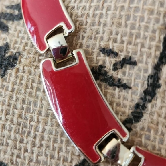 Red Lucite and Gold Tone Necklace Vintage Statement Choker Rare Find! 1C - Picture 3 of 4